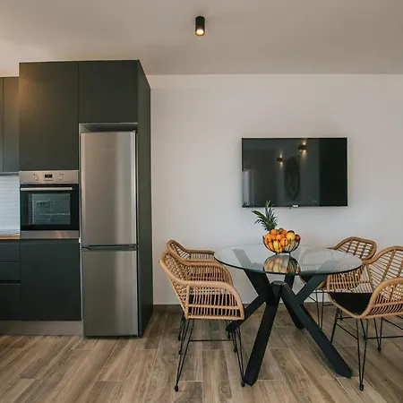 Apartment Spacious Luxury - Comfort Two Bedroom Trogir