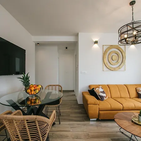 Apartment Spacious Luxury - Comfort Two Bedroom Trogir