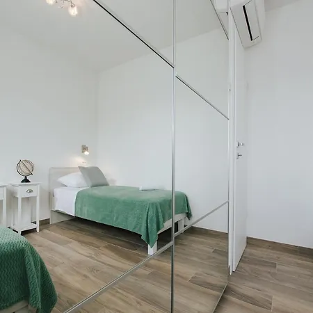 Spacious Luxury - Comfort Two Bedroom * Trogir